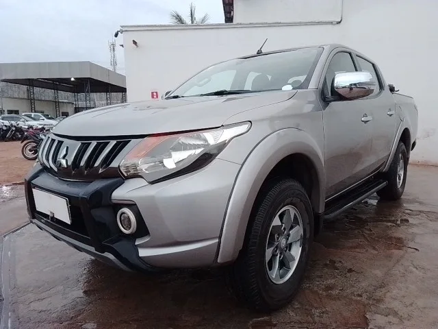 MMC i L200 TRITON SPORT 2.4 HPE ANO 2019/2019